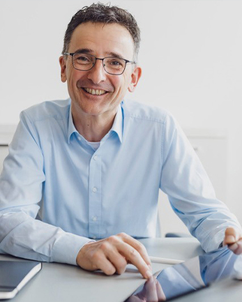 https://marciello-consulting.ch/wp-content/uploads/2025/06/Bild-Kurt_2.jpg